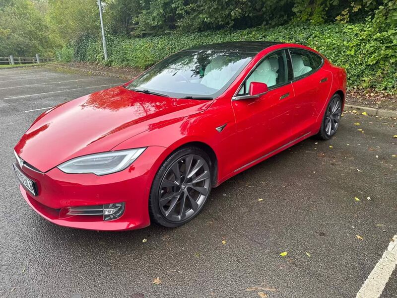 TESLA MODEL S