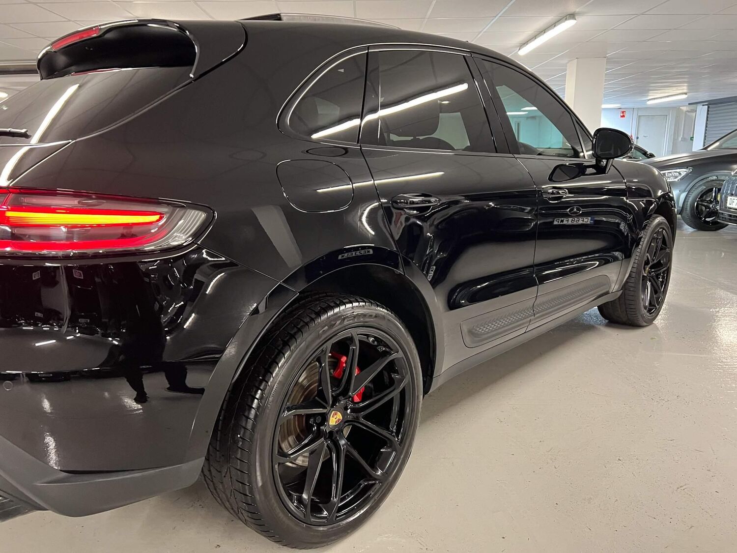 Used PORSCHE MACAN 2021 Black in Cheadle Royal Business Park 