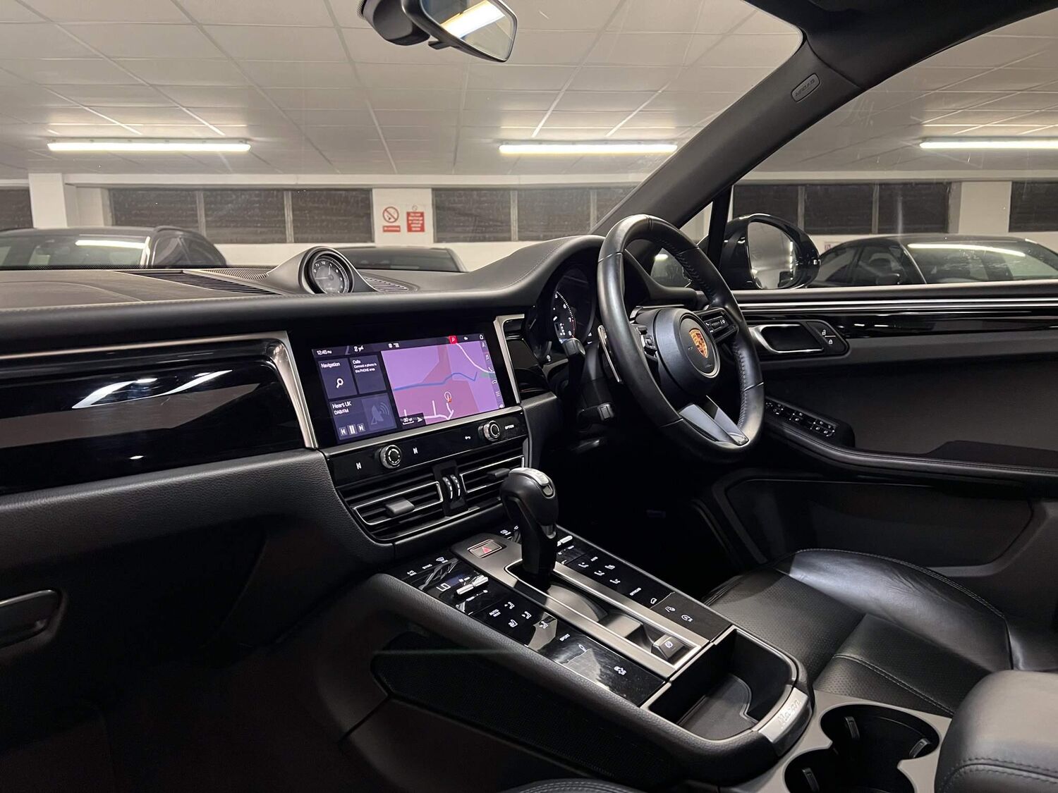 Used PORSCHE MACAN 2021 Black in Cheadle Royal Business Park 