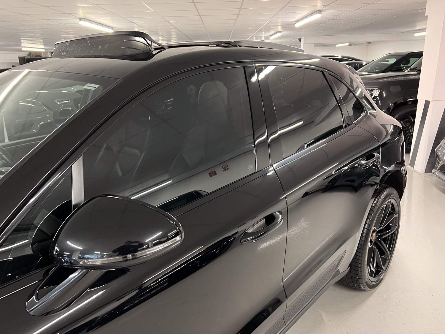 Used PORSCHE MACAN 2021 Black in Cheadle Royal Business Park 