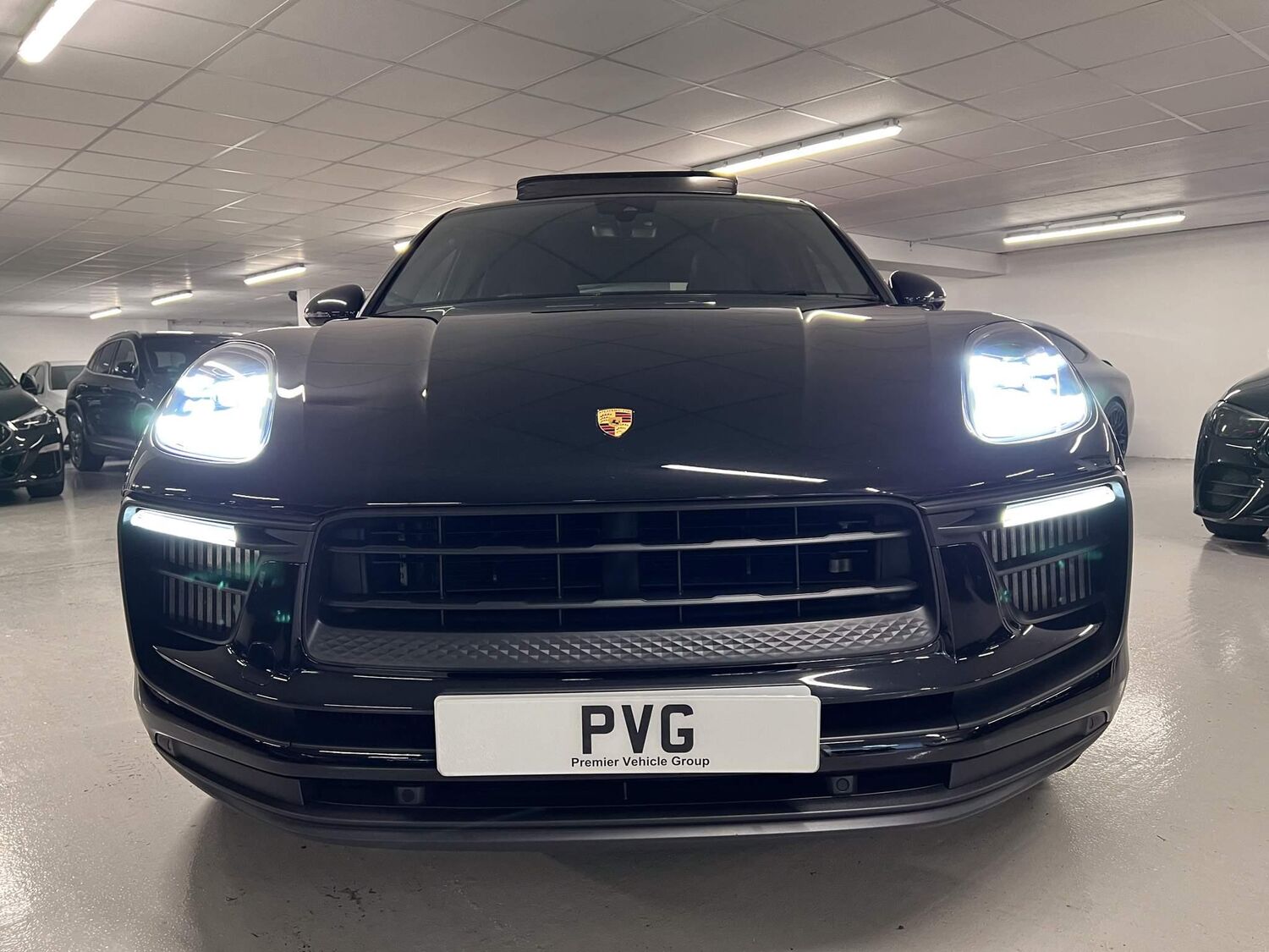 Used PORSCHE MACAN 2021 Black in Cheadle Royal Business Park 