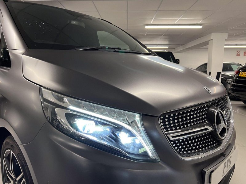 MERCEDES-BENZ V CLASS