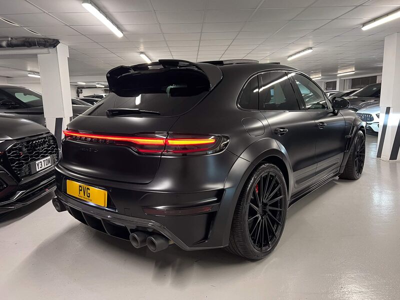 Used PORSCHE MACAN 2021 Black in Cheadle Royal Business Park 