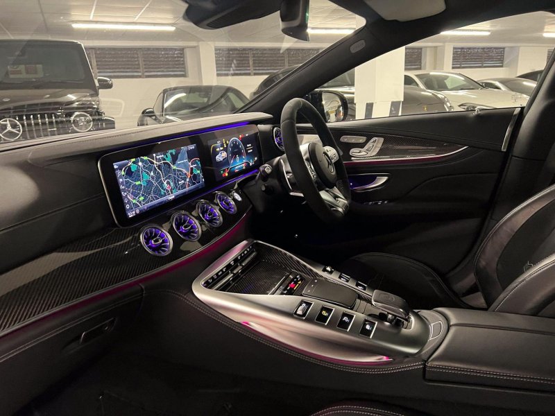 MERCEDES-BENZ AMG GT