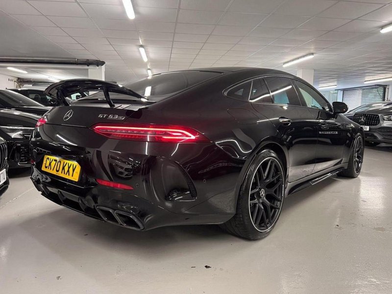 MERCEDES-BENZ AMG GT