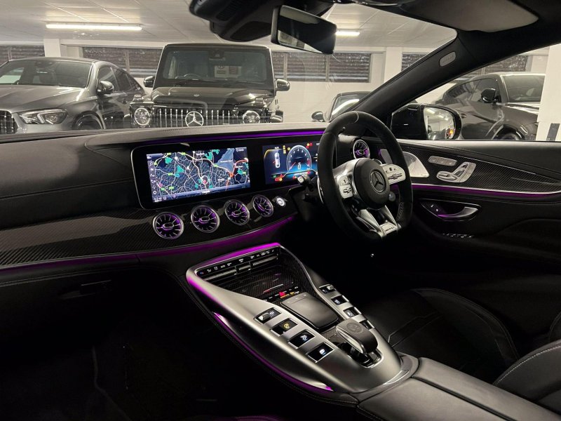 MERCEDES-BENZ AMG GT