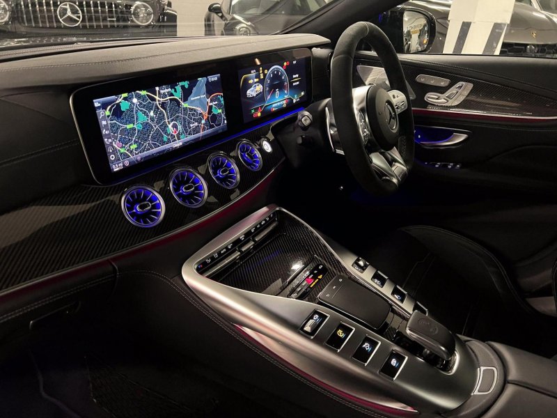 MERCEDES-BENZ AMG GT