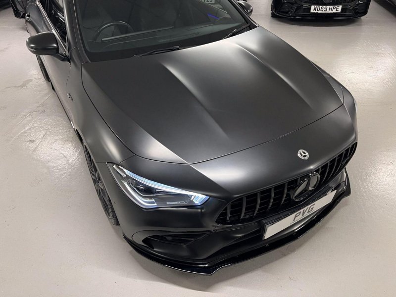 MERCEDES-BENZ CLA