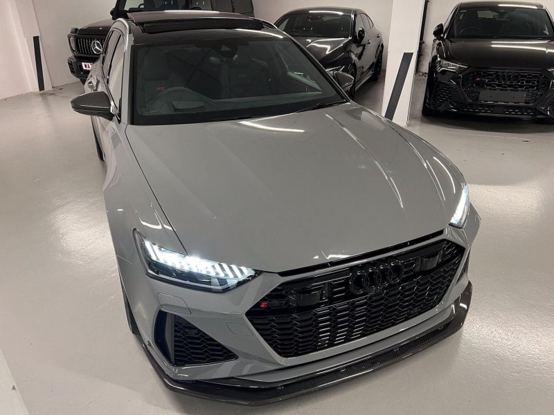 AUDI RS6