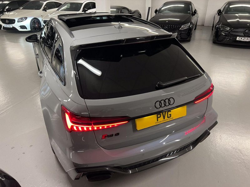 AUDI RS6
