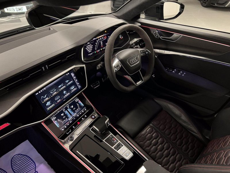 AUDI RS6