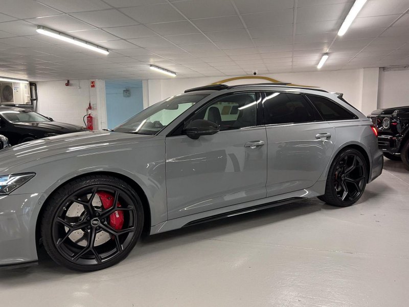 AUDI RS6