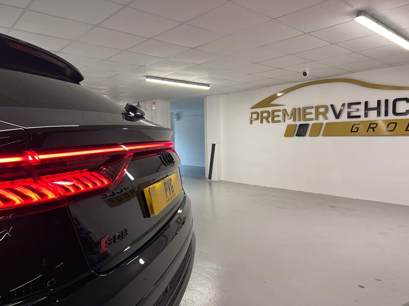 AUDI SQ8