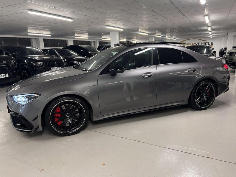 MERCEDES-BENZ CLA