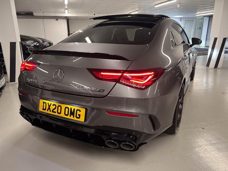 MERCEDES-BENZ CLA