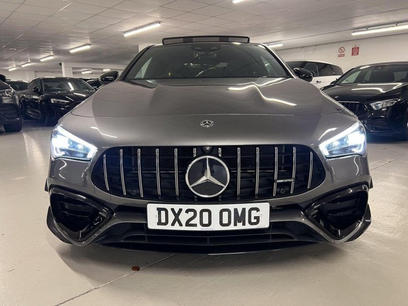MERCEDES-BENZ CLA