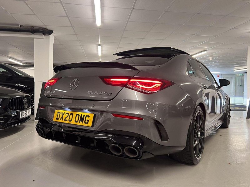 MERCEDES-BENZ CLA