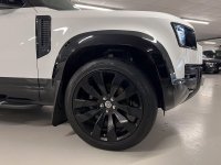 LAND ROVER DEFENDER 90