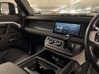 LAND ROVER DEFENDER 90