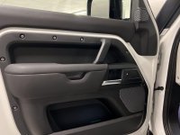 LAND ROVER DEFENDER 90