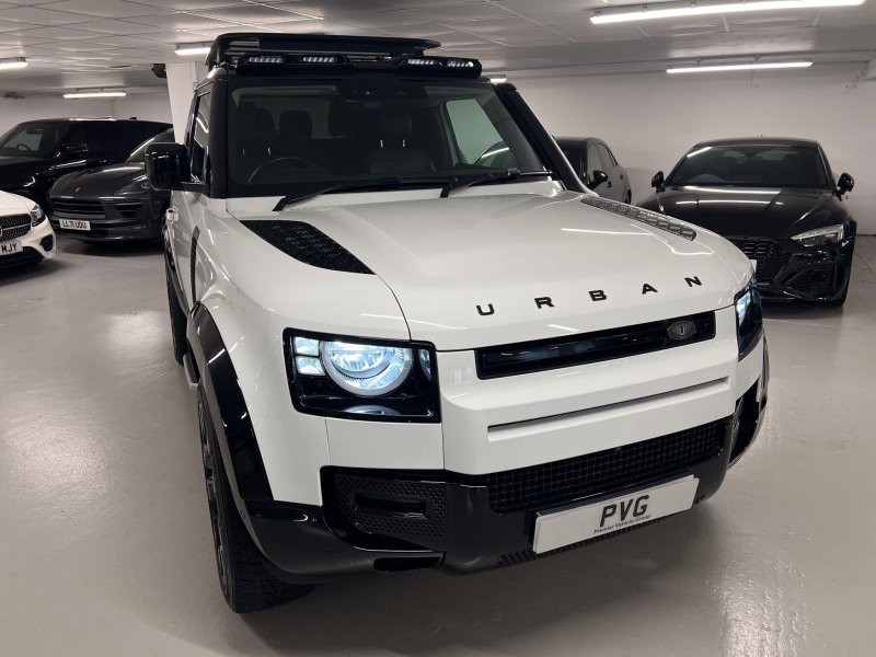 LAND ROVER DEFENDER 90