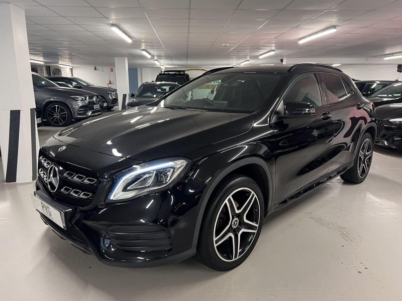 MERCEDES-BENZ GLA CLASS