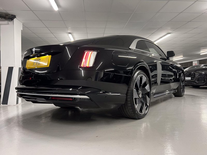 ROLLS-ROYCE 