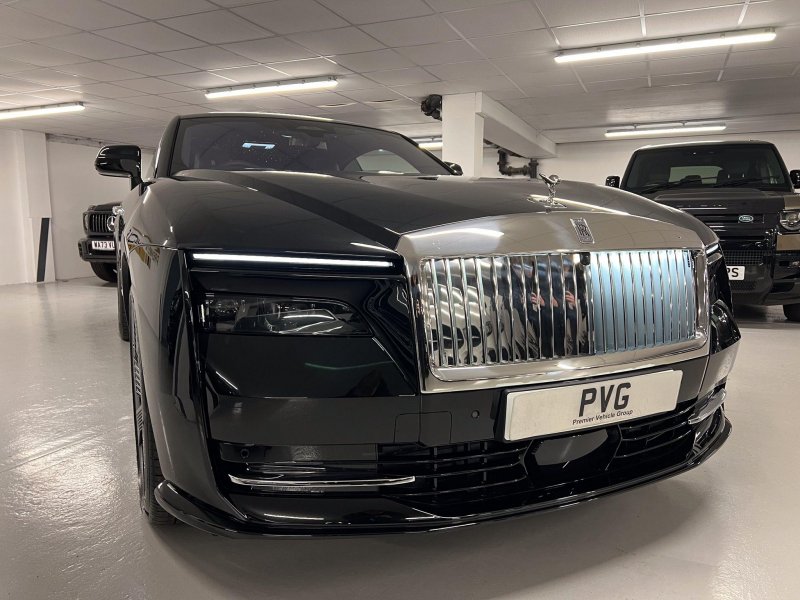 ROLLS-ROYCE 