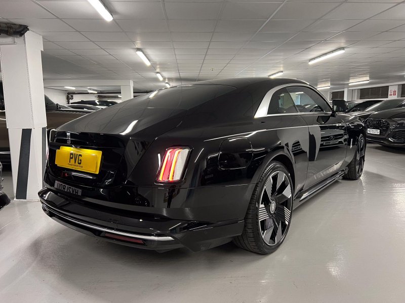 ROLLS-ROYCE 
