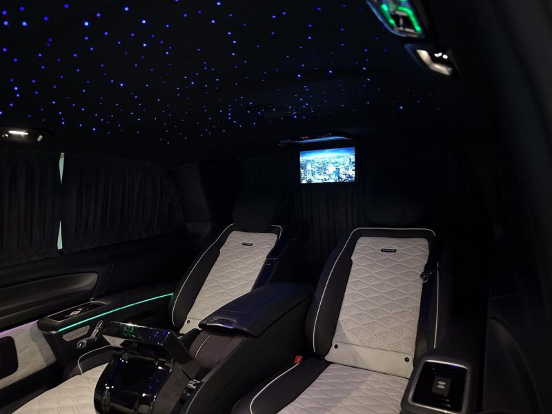 MERCEDES-BENZ V CLASS
