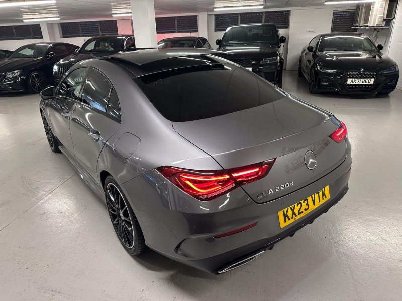 MERCEDES-BENZ CLA