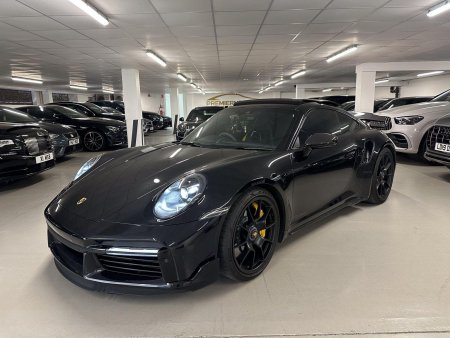 PORSCHE