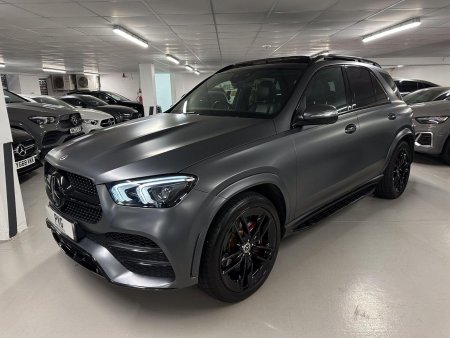 MERCEDES-BENZ